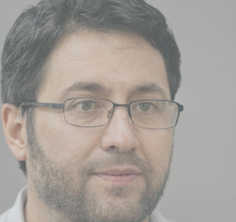 Porträt von Thomas Müller, Finanzanalyst